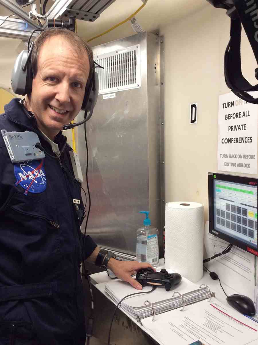 Tim Evans at NASA simulation